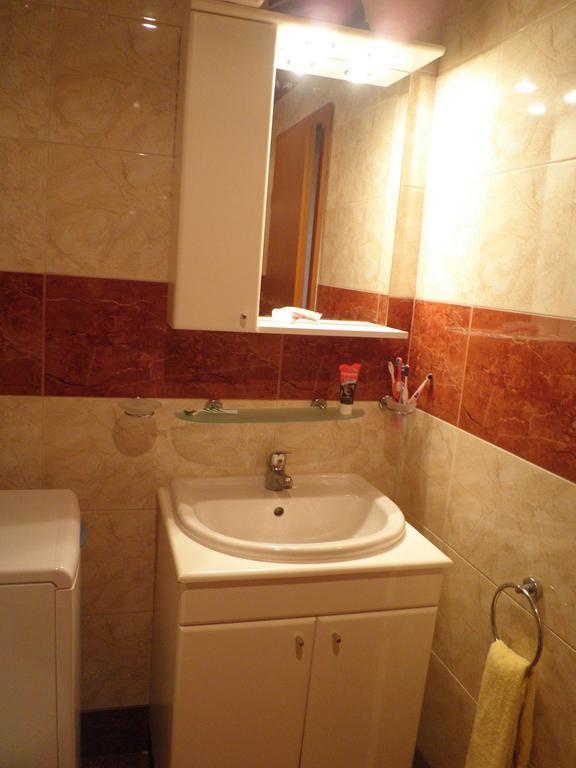 Private Apartments In Privilige Fort Beach النايت المظهر الخارجي الصورة