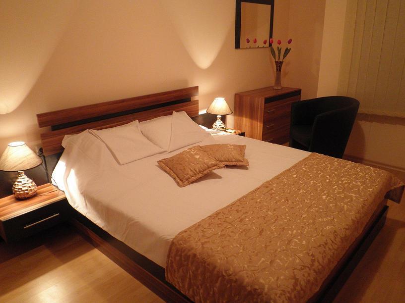 Private Apartments In Privilige Fort Beach النايت المظهر الخارجي الصورة