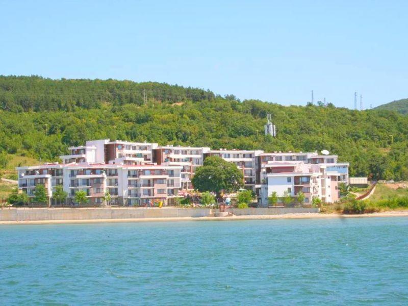 Private Apartments In Privilige Fort Beach النايت المظهر الخارجي الصورة